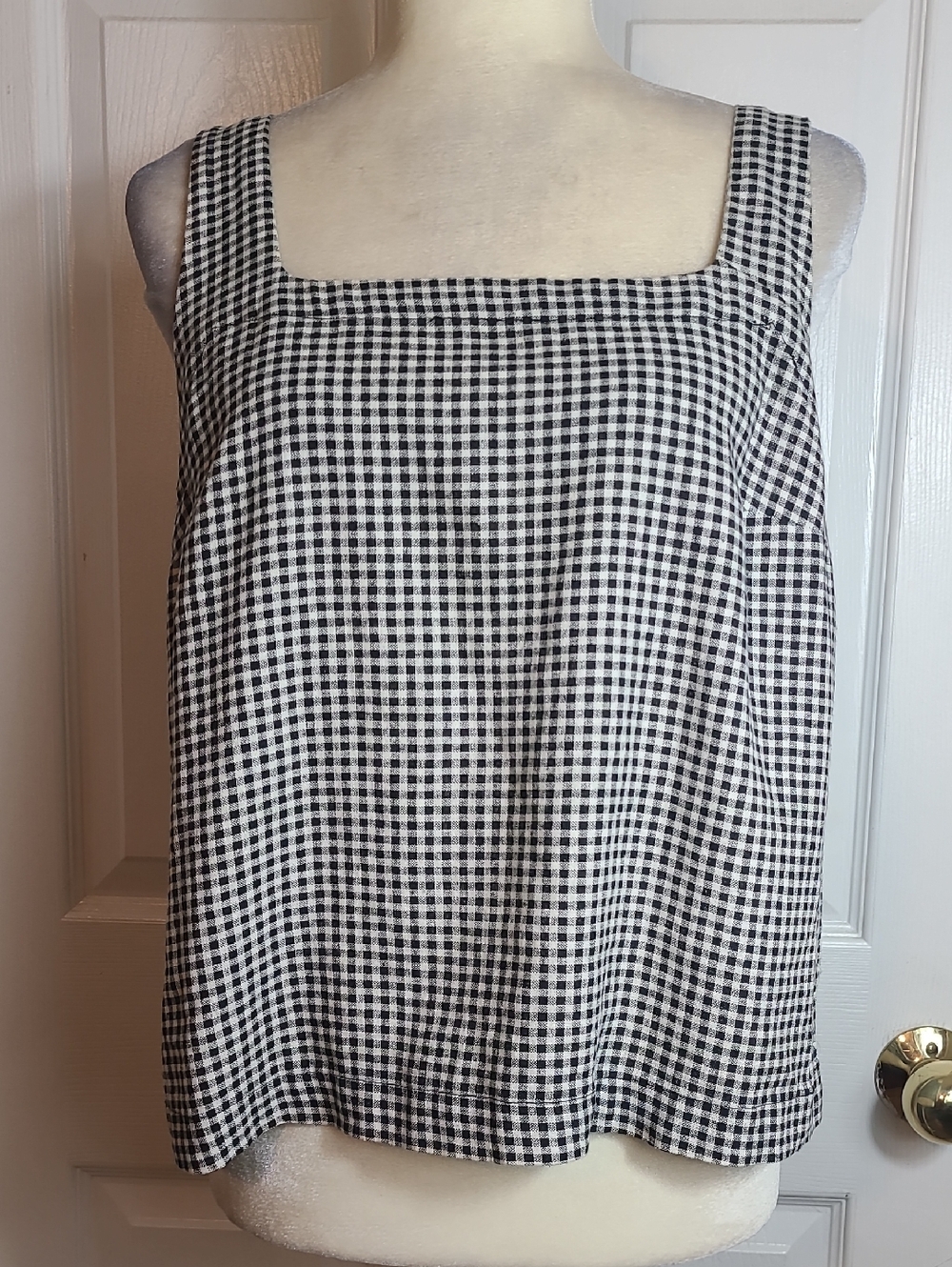 A New Day Gingham Crop Top